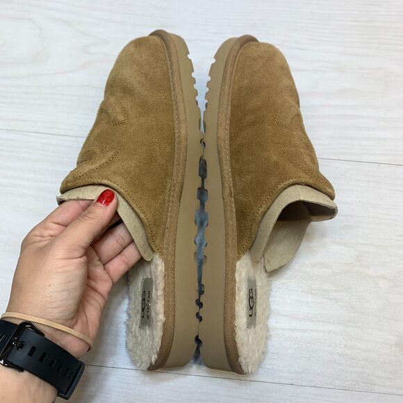 UGG x‎ Telfar Slipper Men\'s Size 9 Chestnut Logo Suede Sheepskin Lined Slip On main image 4
